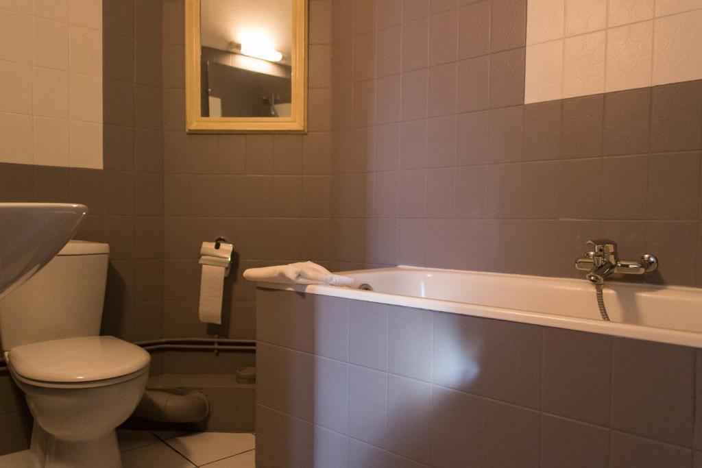 Hôtel de Flandre Compiègne Quarto foto
