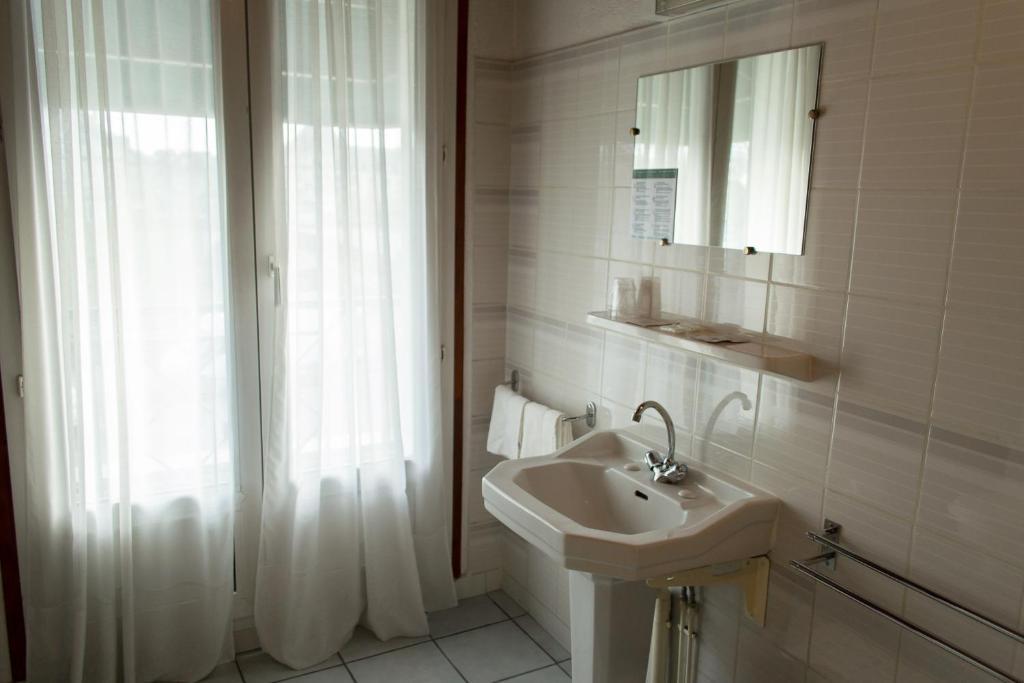 Hôtel de Flandre Compiègne Quarto foto